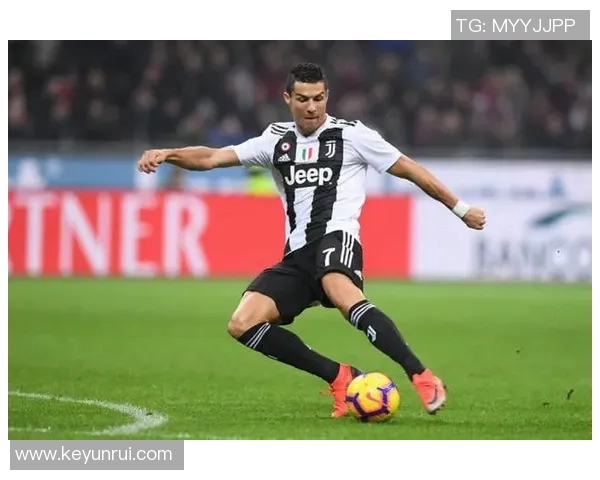 全球最佳前锋排名揭晓足球明星们的巅峰对决与荣耀时刻