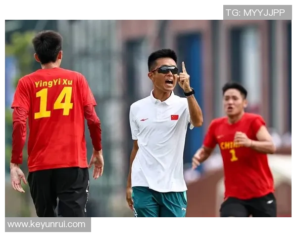 成都篮球队精彩配合展现团队实力大满贯点评分析比赛亮点与不足