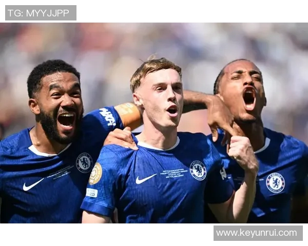 欧洲足球明星生日庆祝视频回顾精彩瞬间与感人祝福 欧洲足球明星生日庆祝视频回顾精彩瞬间与感人祝福